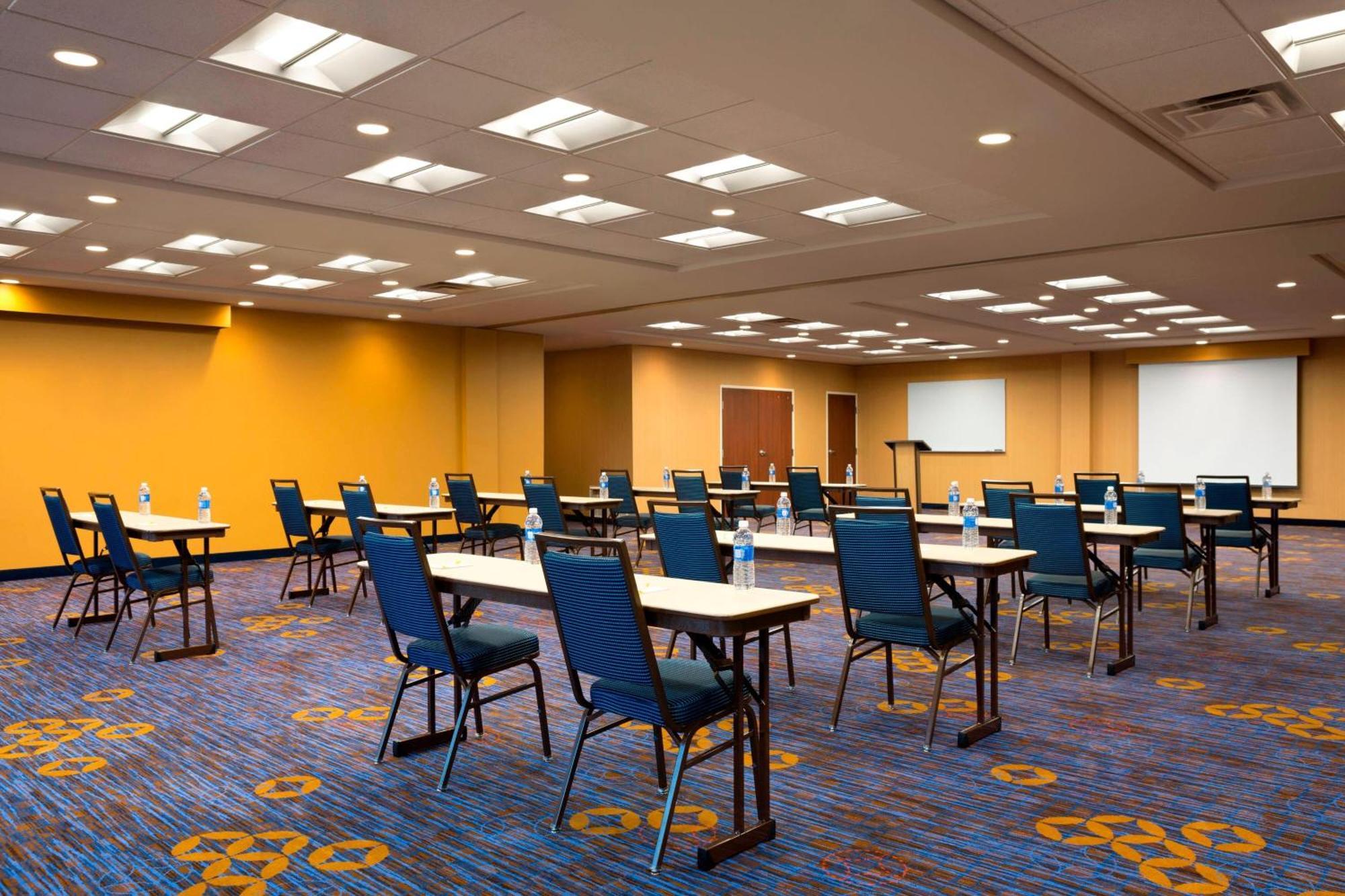 Courtyard By Marriott Little Rock North Hotel Норт Литъл Рок Екстериор снимка